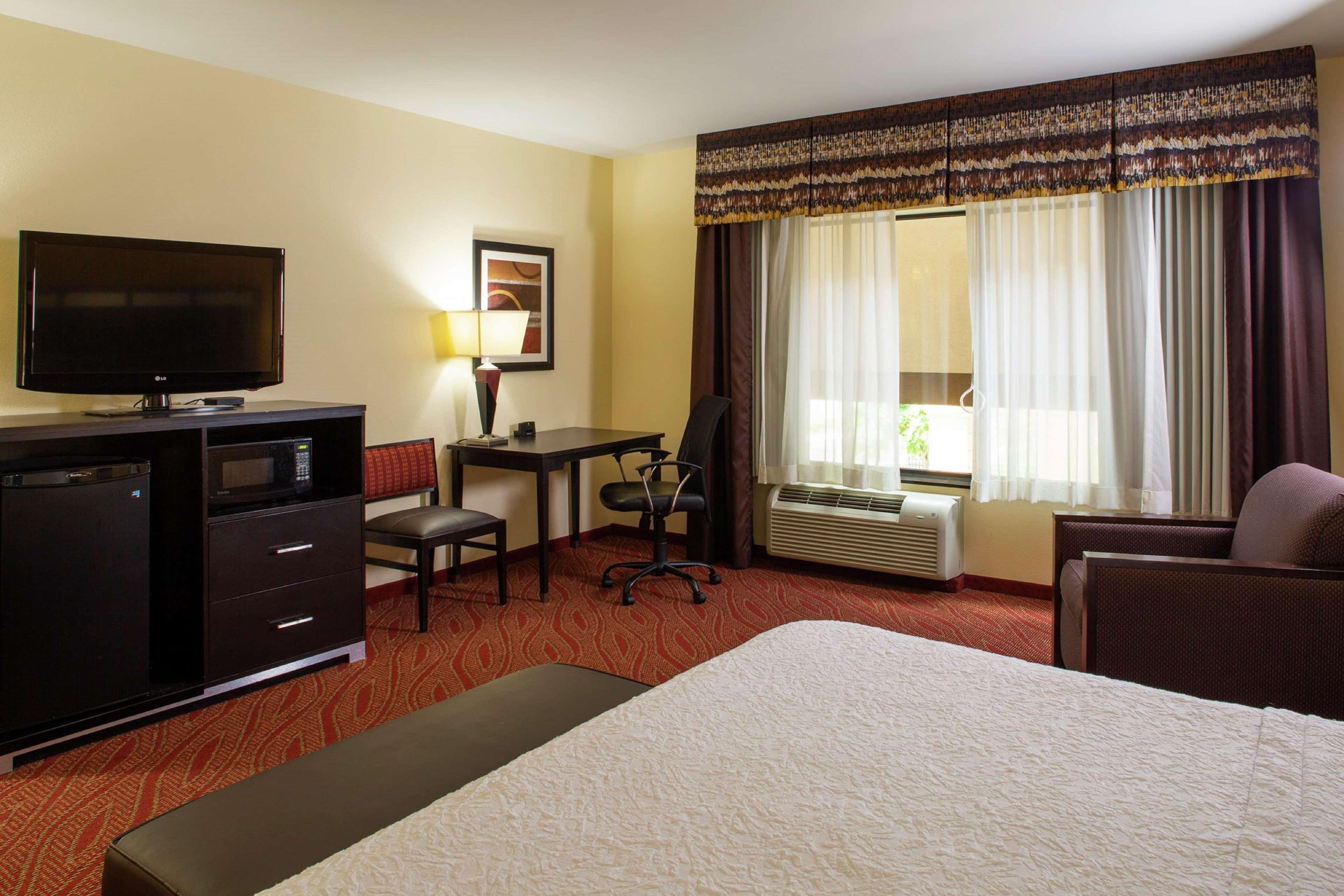 Hampton Inn Limerick Exterior foto